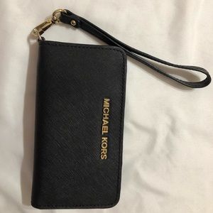 Michael Kors Phone Wristlet